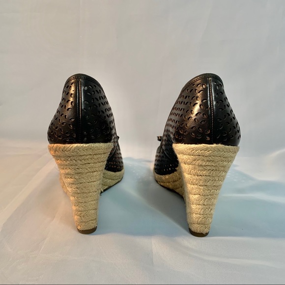 Micheal Kors Wedges Size 8.5 - Picture 5 of 5